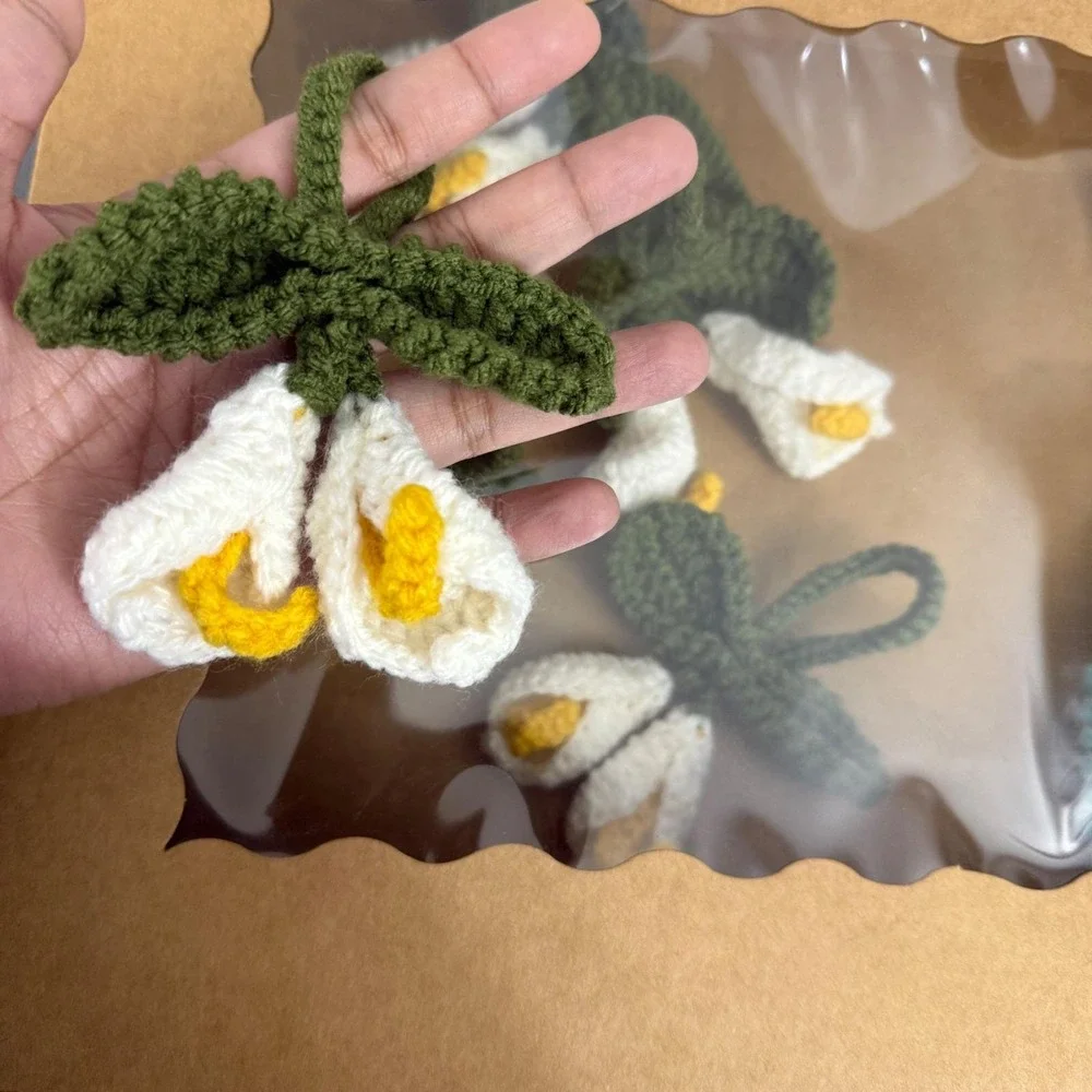 Crochet Calla Lily Bag Charm‎ Keychain Handmade Acrylic White Yellow Green